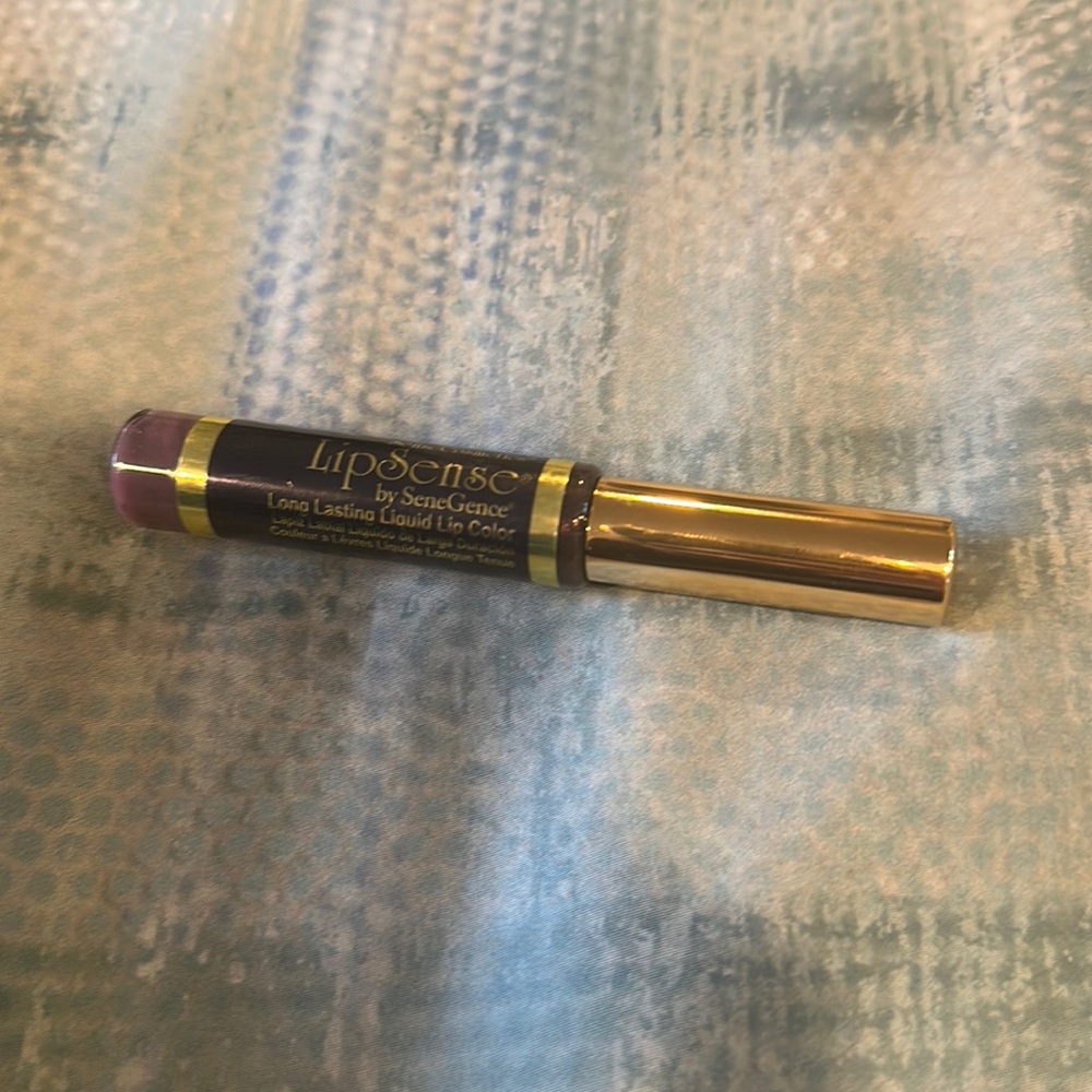 Lip Sense lipstick stain blackberry